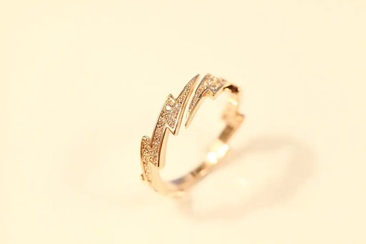 Ladies' Elegant Alloy Ring